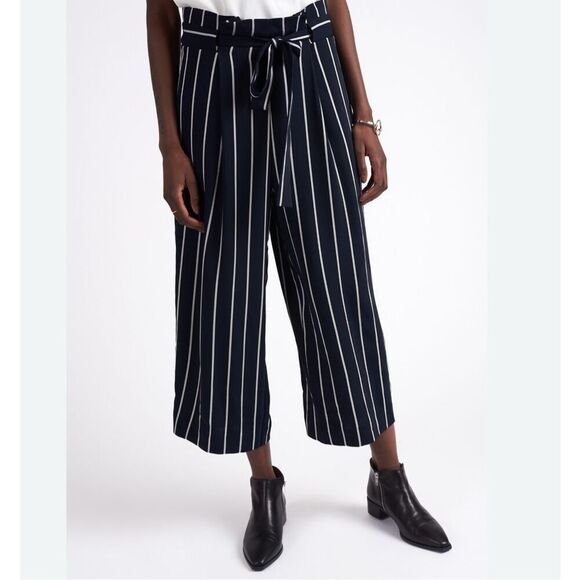 Second Female Anthropologie Lexington Wide Leg Pants Women’s Small Navy Cropped - Picture 1 of 9